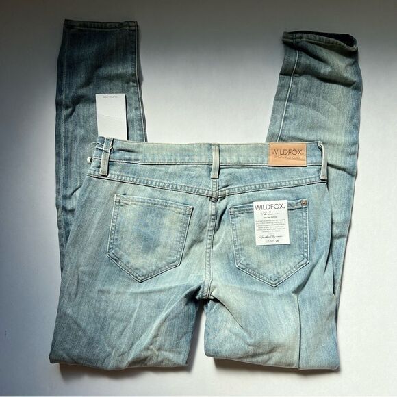 Wildfox Carmen Low Rise Distressed Light Blue Skinny Jeans Size 26 NWT - Picture 3 of 9